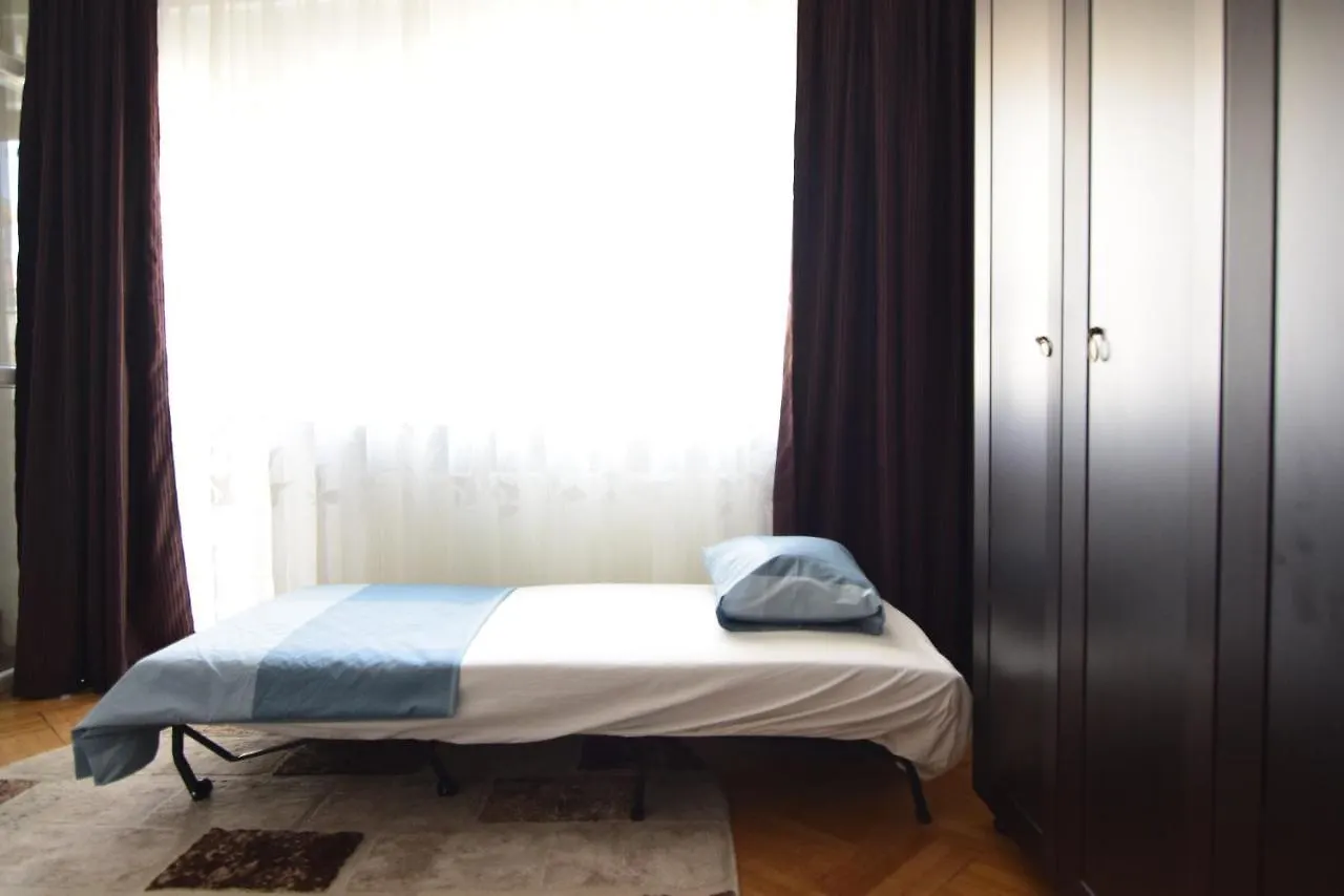 Apartment In The Midle Of The City Bucharest 0*,  Romania